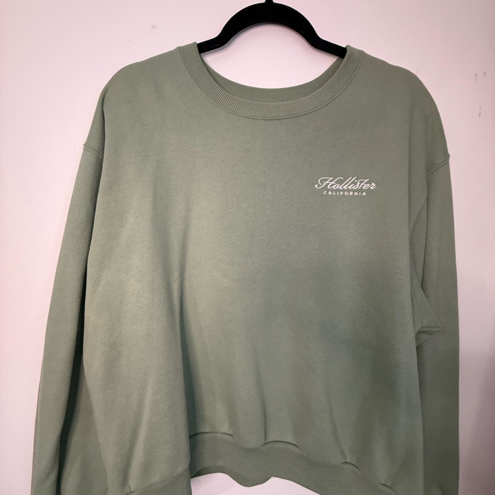 Hollister Green Boxy Crop Sweatshirt